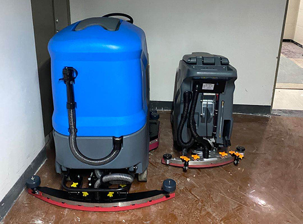 火車站全自動洗地機(jī)