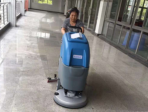 洗地機