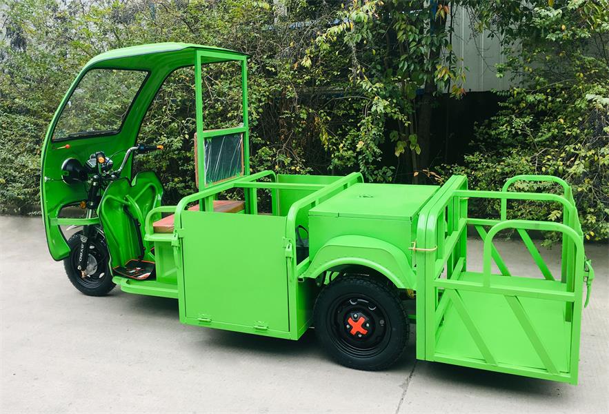 電動帶垃圾桶轉運車